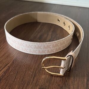 Michael Kors Light Pink Belt with Gold Buckle